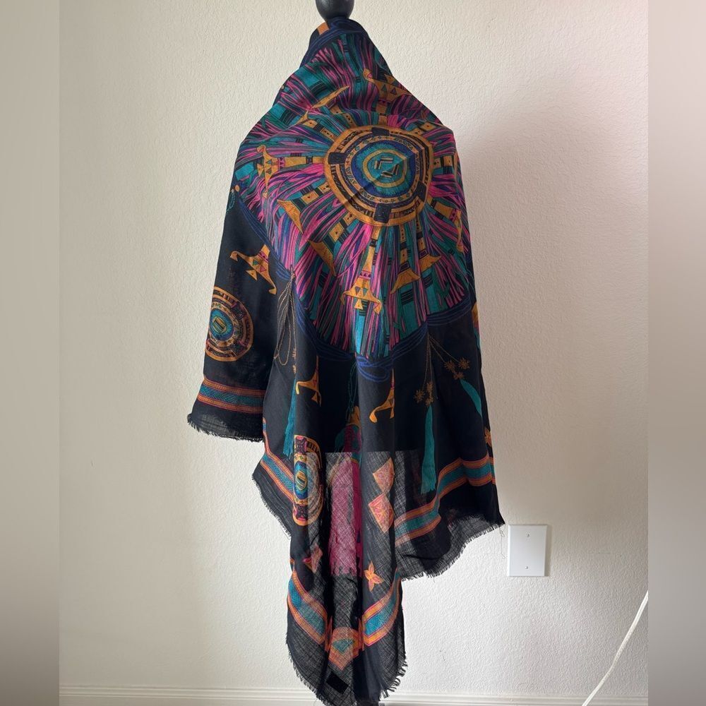 Henri Bendel Colorful Geometric Pattern 100% Wool Scarf Made in Korea